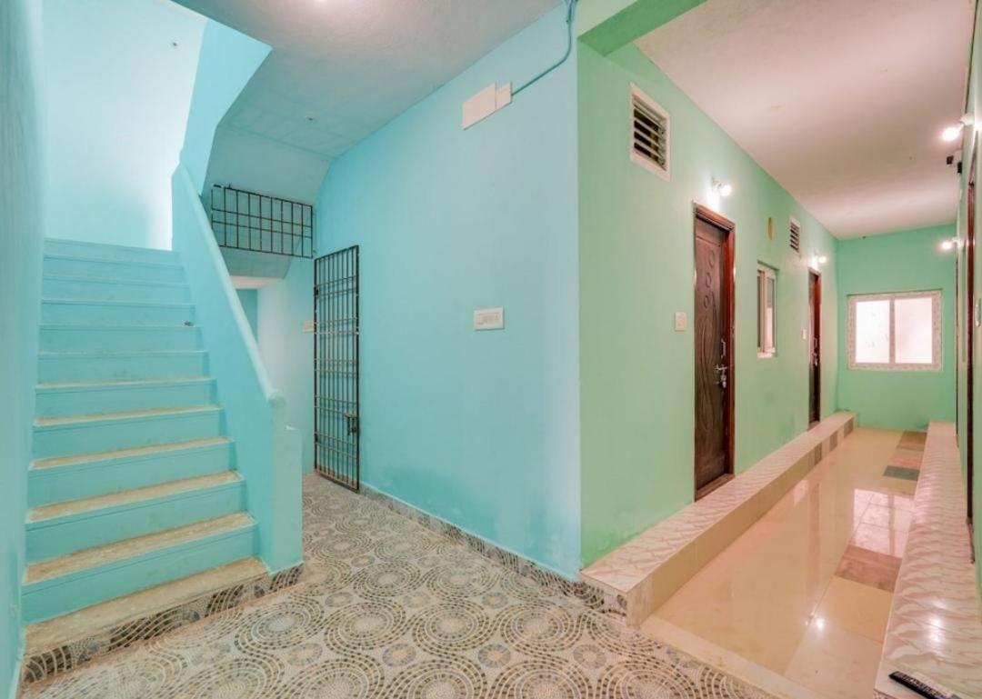 Srinivasa Serviced Apartment Keelkattalai Chennai Eksteriør bilde