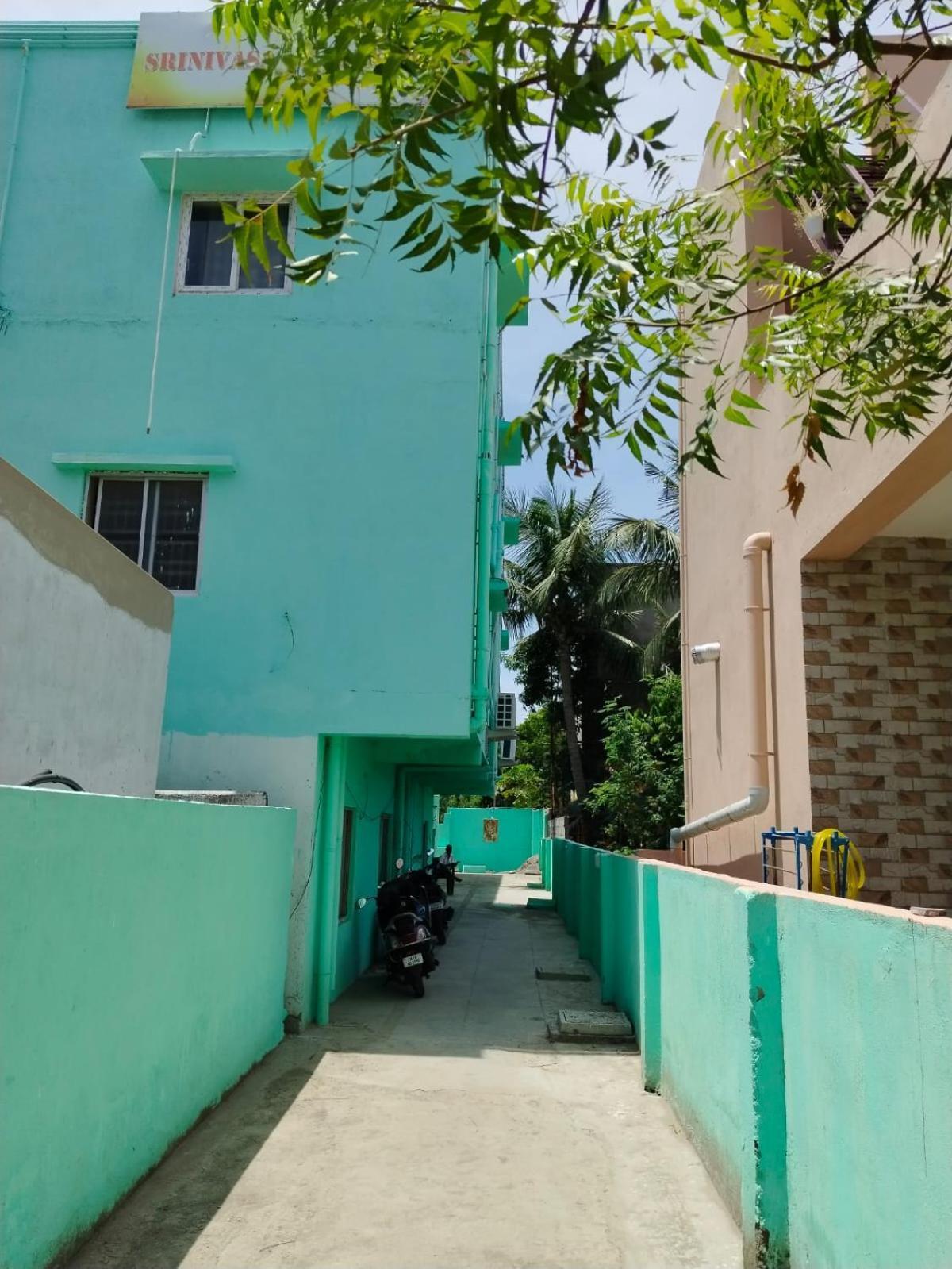 Srinivasa Serviced Apartment Keelkattalai Chennai Eksteriør bilde